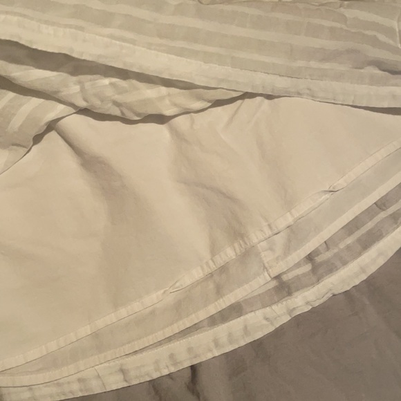 White Striped Lined Skirt Size 6 - Picture 3 of 8